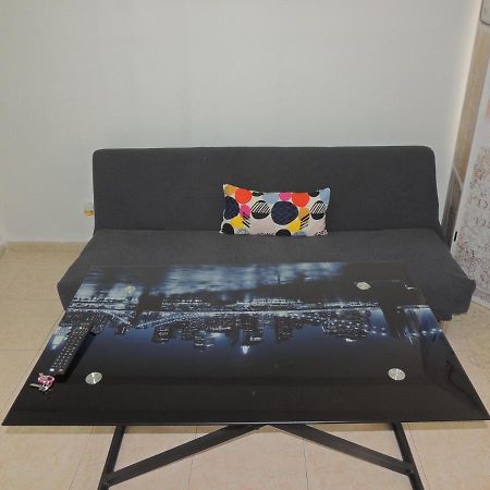 Estudio En Playa De Fuengirola Wifi Luaran gambar